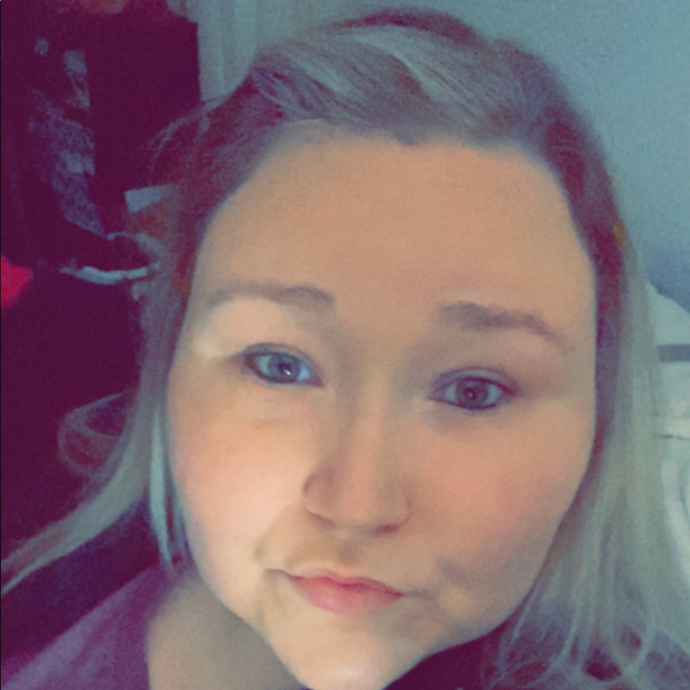 Meet your Posher, Bree